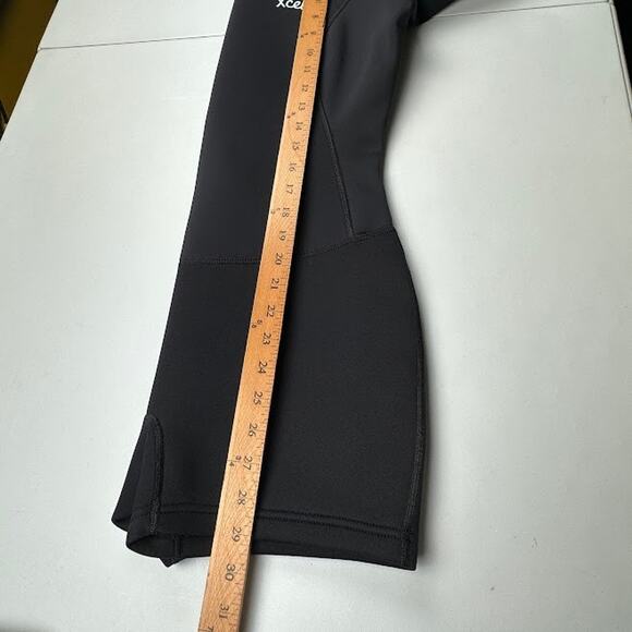 Xcel Wetsuit Womens 10 Black Axis Long Sleeve Back Zip Boy Short Spring 2MM Surf - Picture 13 of 15